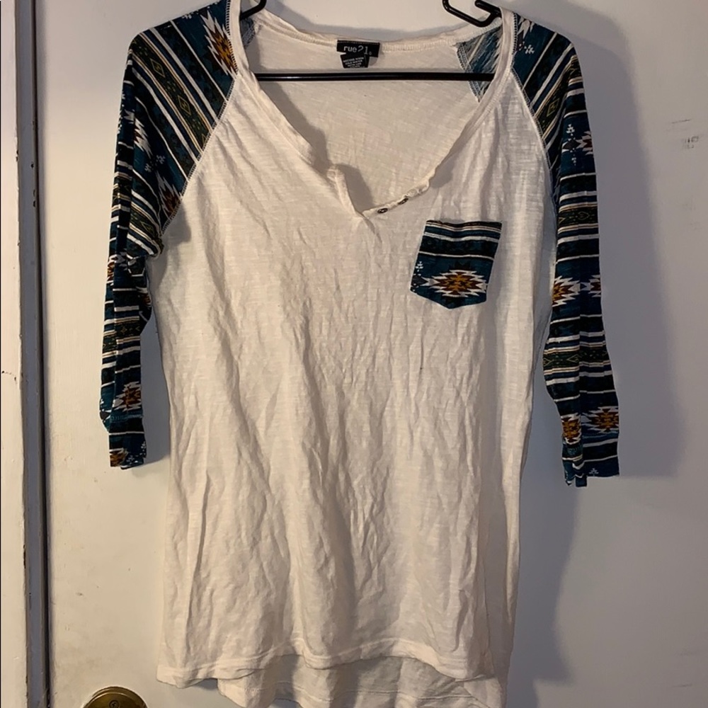 White/Green Rue21 Quarter Sleeve